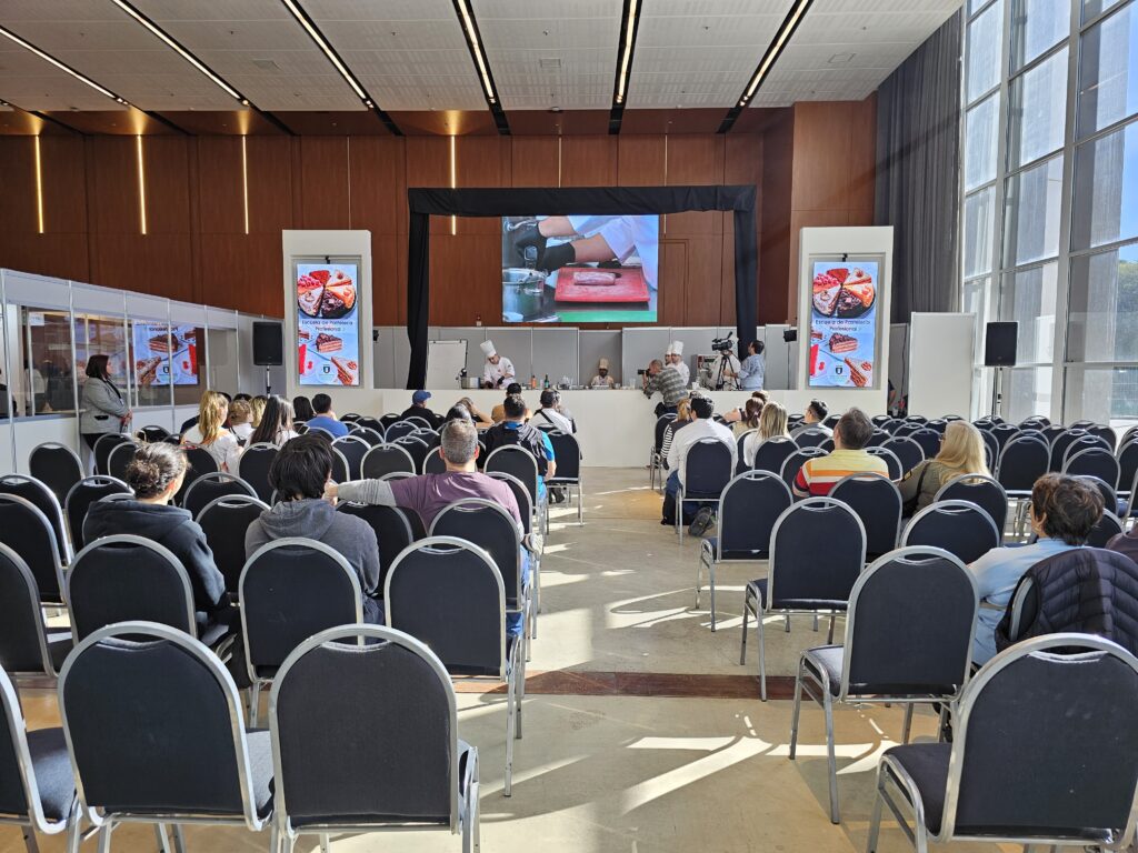 Pantalla gigante y totem LED para EXPO ALIMENTAR